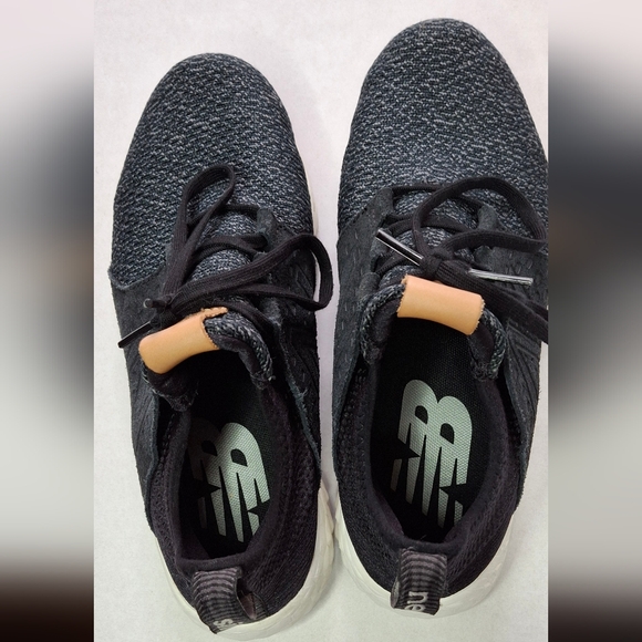 New Balance Sneaker - Picture 3 of 16